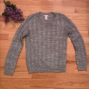 💫 3 for $15! 💫 H&M Gray Knit Sweater